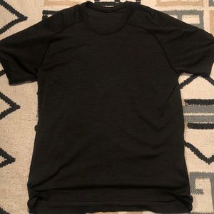 Lululemon performance tee